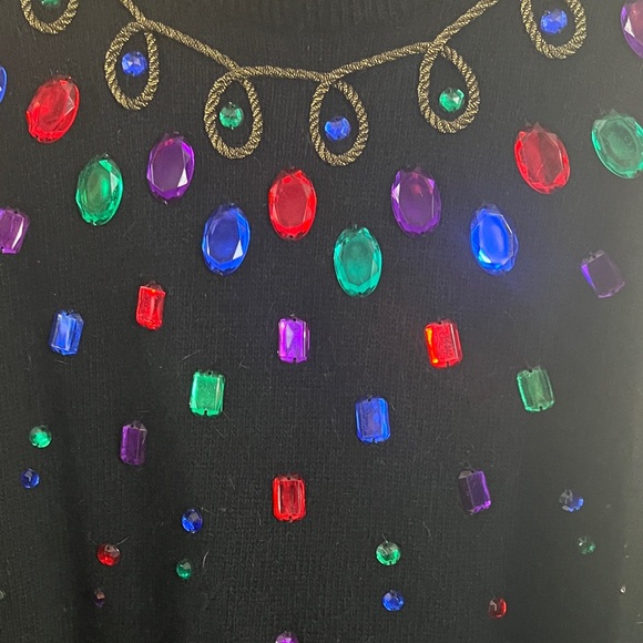 VINTAGE Valerie Stevens Black PulloverSweater with BOLD Colorful Embellishments - Picture 3 of 9